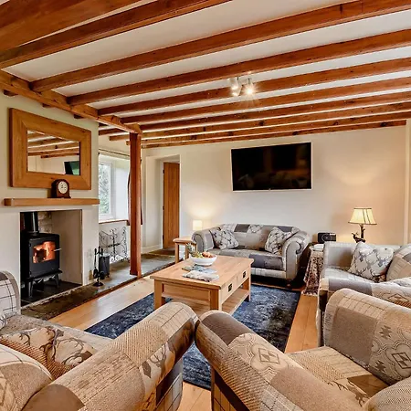 בית נופש 4 Bed In York G0091 *